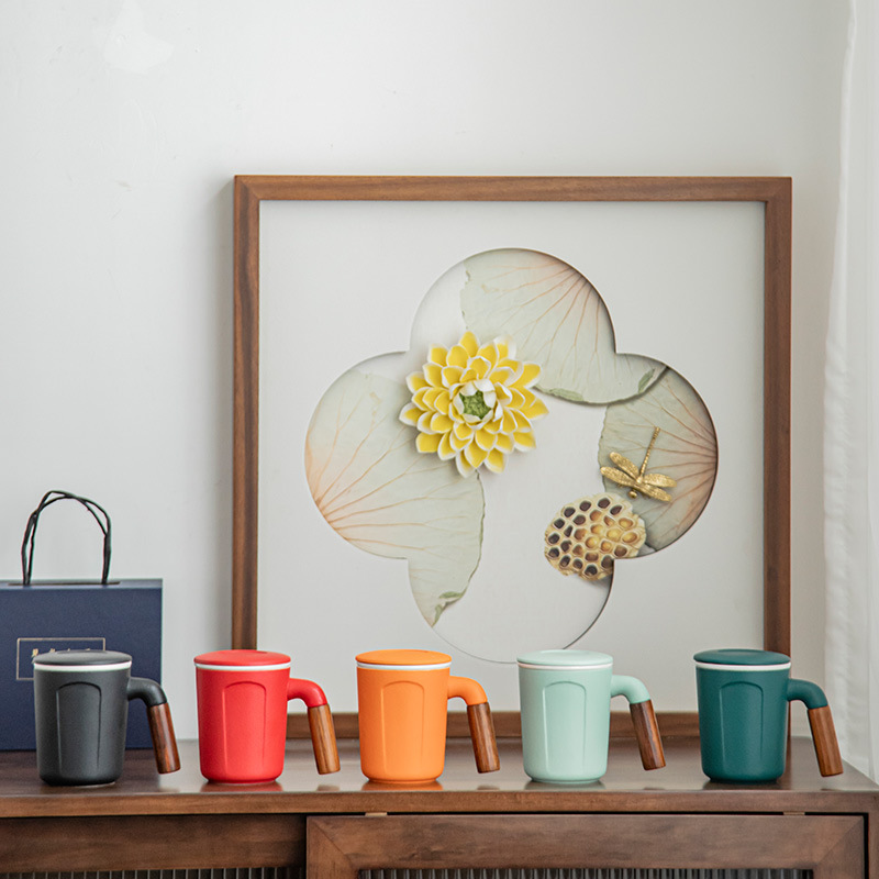 新款陶瓷水杯家用办公杯马克杯带盖过滤杯子套装礼盒伴手礼马克杯