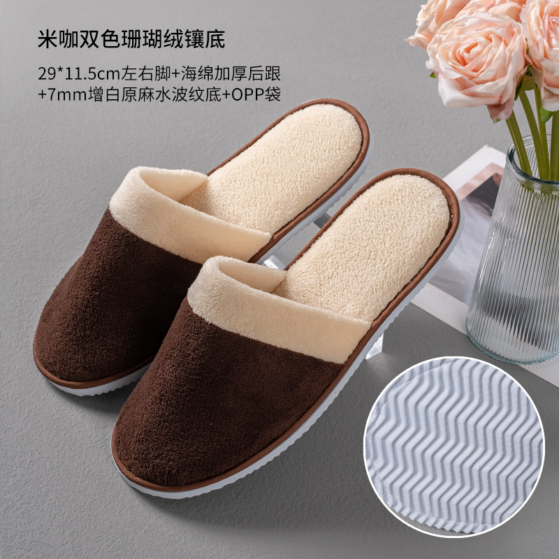 Zapatillas desechables de invierno de coral gruesas antideslizantes de gran tamaño lavables de hotel al por mayor