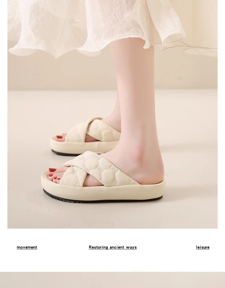 Women’s Platform Sandals With Soft Sole And Crossover Design_voghion.com