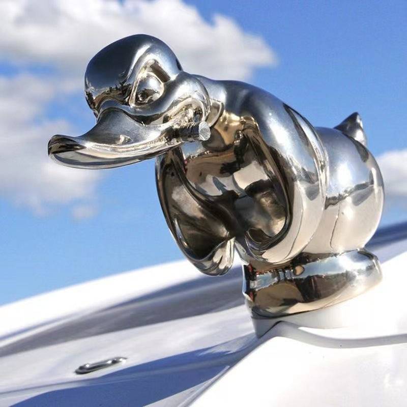 Sëlwer Glühende Donald Wild Angry Duck Kapp Autodekoratioun Ornament [_voghion.com