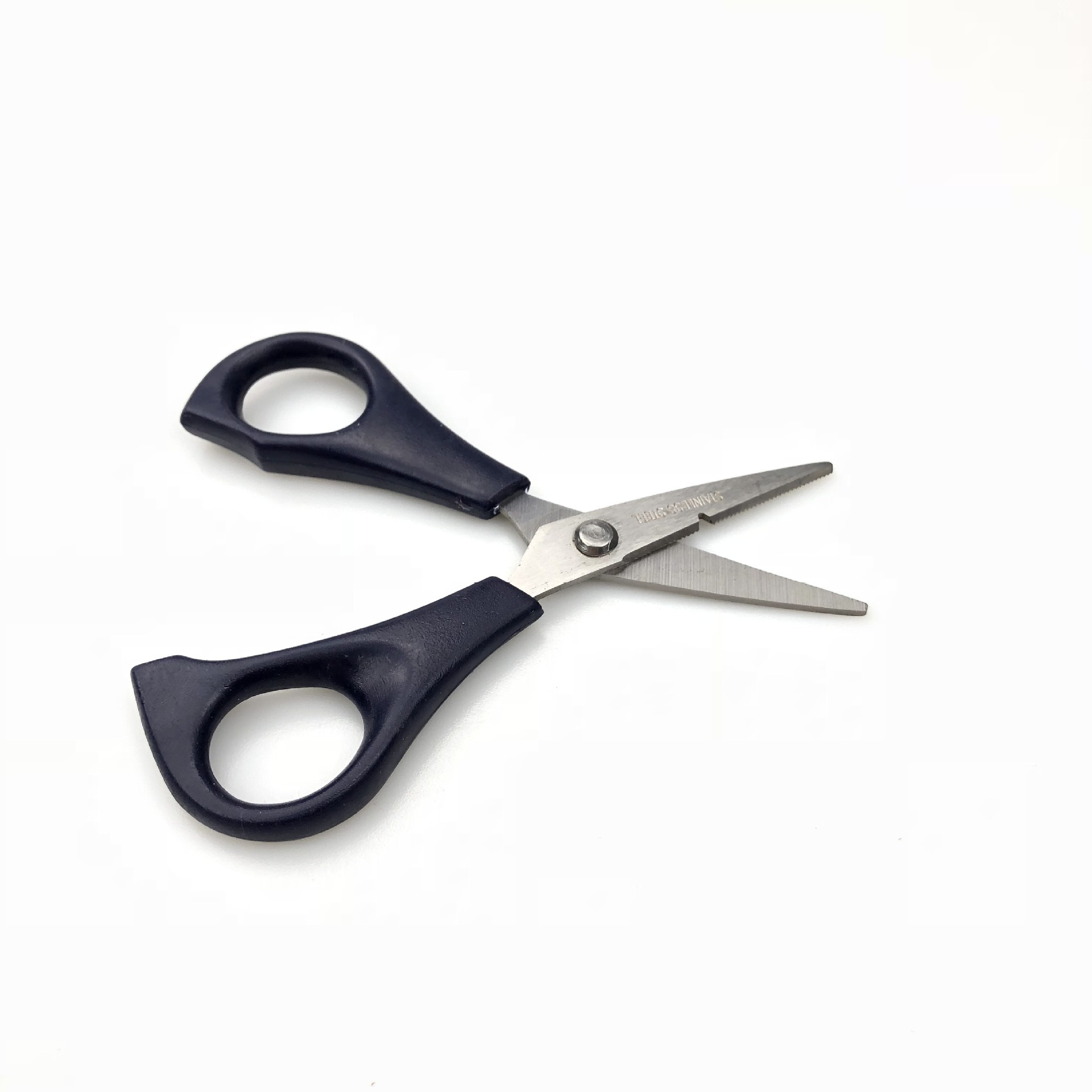 Línea de pesca, líneas de pímel, tijeras de acero inoxidable, tijeras con dientes de sierra, herramientas de pesca, suministros de pesca, tijeras de pesca