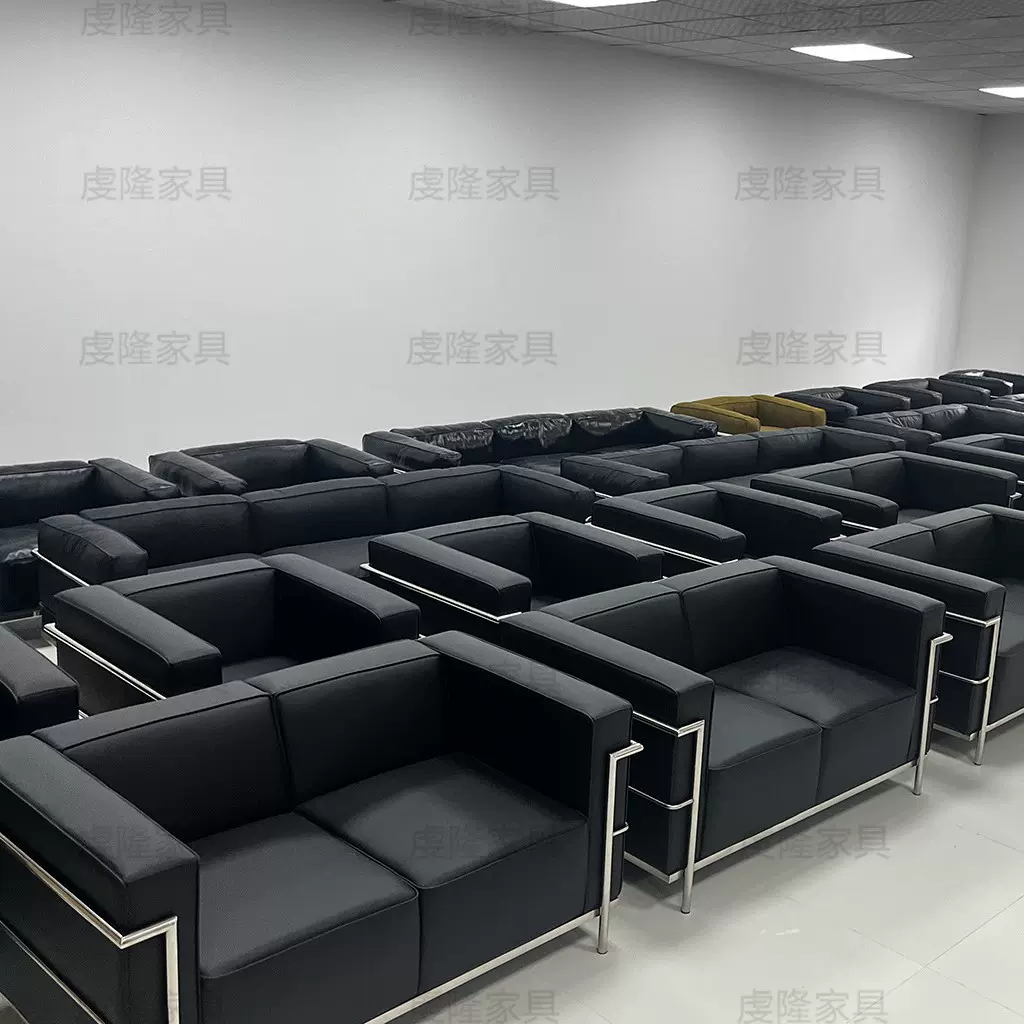 Le Corbusier Sofa LC3柯布西耶办公沙发设计师家具真皮办公沙发