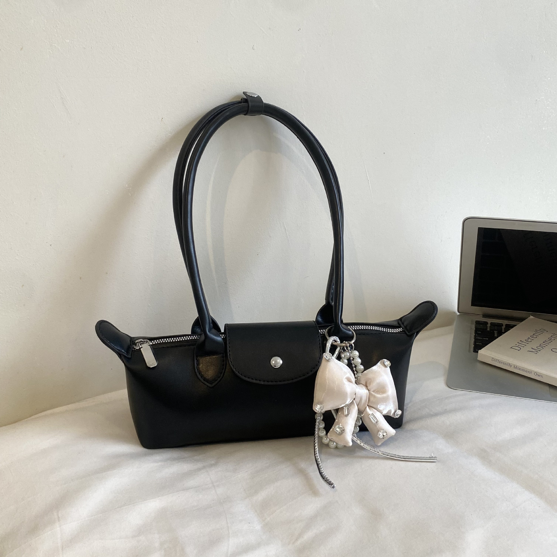 Bolsa de estilo francés nicho lujoso, bolsa de bolsillo de estilo extranjero, bolsa de bolsillo de estilo transfronterizo, bolsa de viaje diario, bolsa de hombro, bolsa de brazo