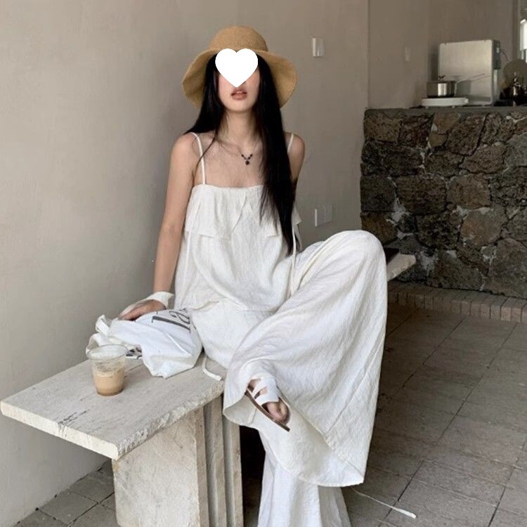 Beach Vacation Style Suit for Women, White Student Camisole, Summer Wide-Leg Trousers, Casual Pants Two-Piece Set