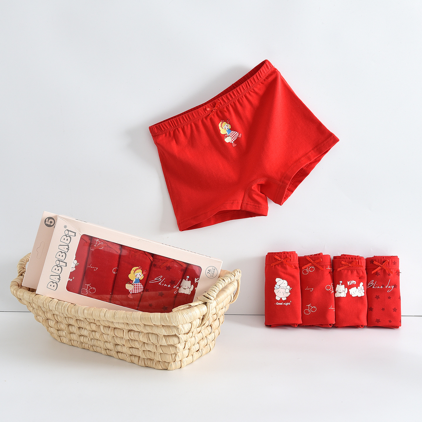 Barbie New Year's Kidsren's Cotton Underwear New Year's Style Girls' Shorts Girls Baby Red Boxer Briefs 95 Cotton