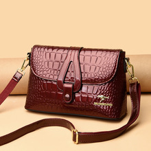 跨境漆皮女包2023新款爆款女士单肩斜挎包中年妈妈亮皮女包包潮流