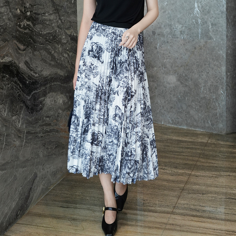 Summer elegant colored long skirt