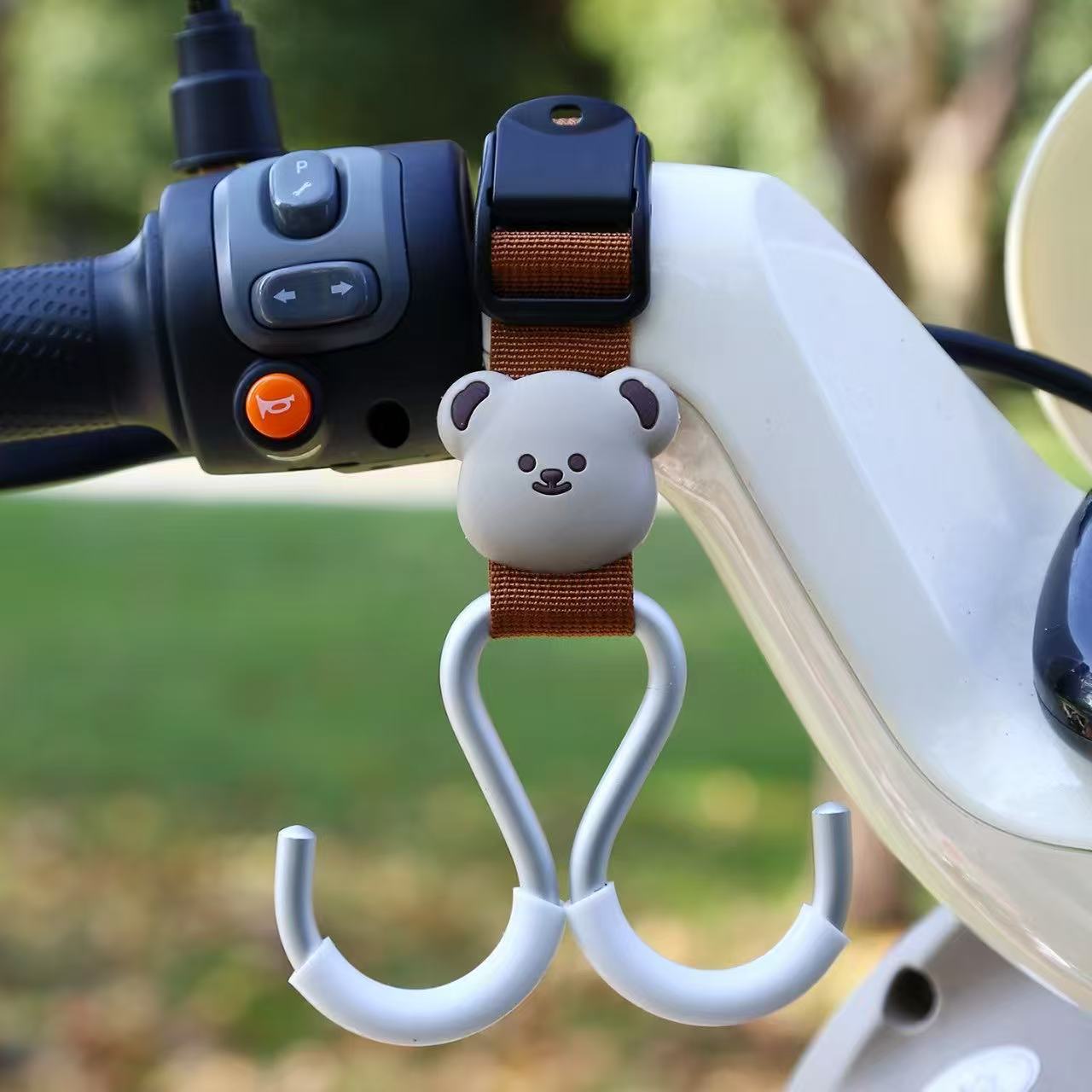Brown - Webbing Aluminum Double Hook Extended Style [Little Brown Bear]