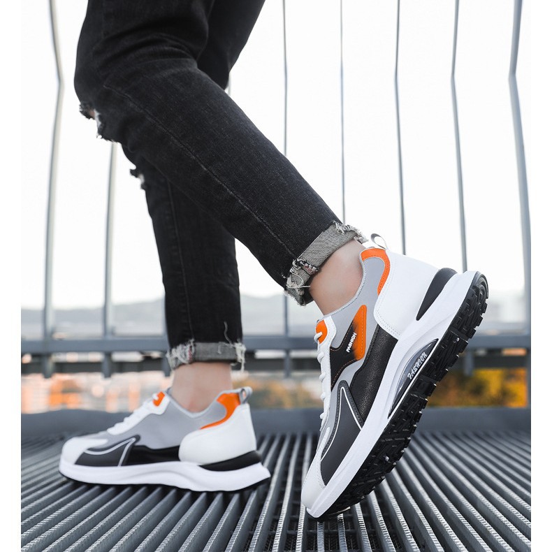 Nuevos zapatos deportivos primavera y otoño zapatos casuales de cuero impermeables para hombres, tendencia de malla transpirable, zapatos de suela suave cómodos y versátiles para correr