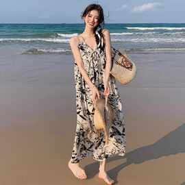 网红同款法式小香水墨风长裙感显瘦碎花吊带连衣裙子女夏季