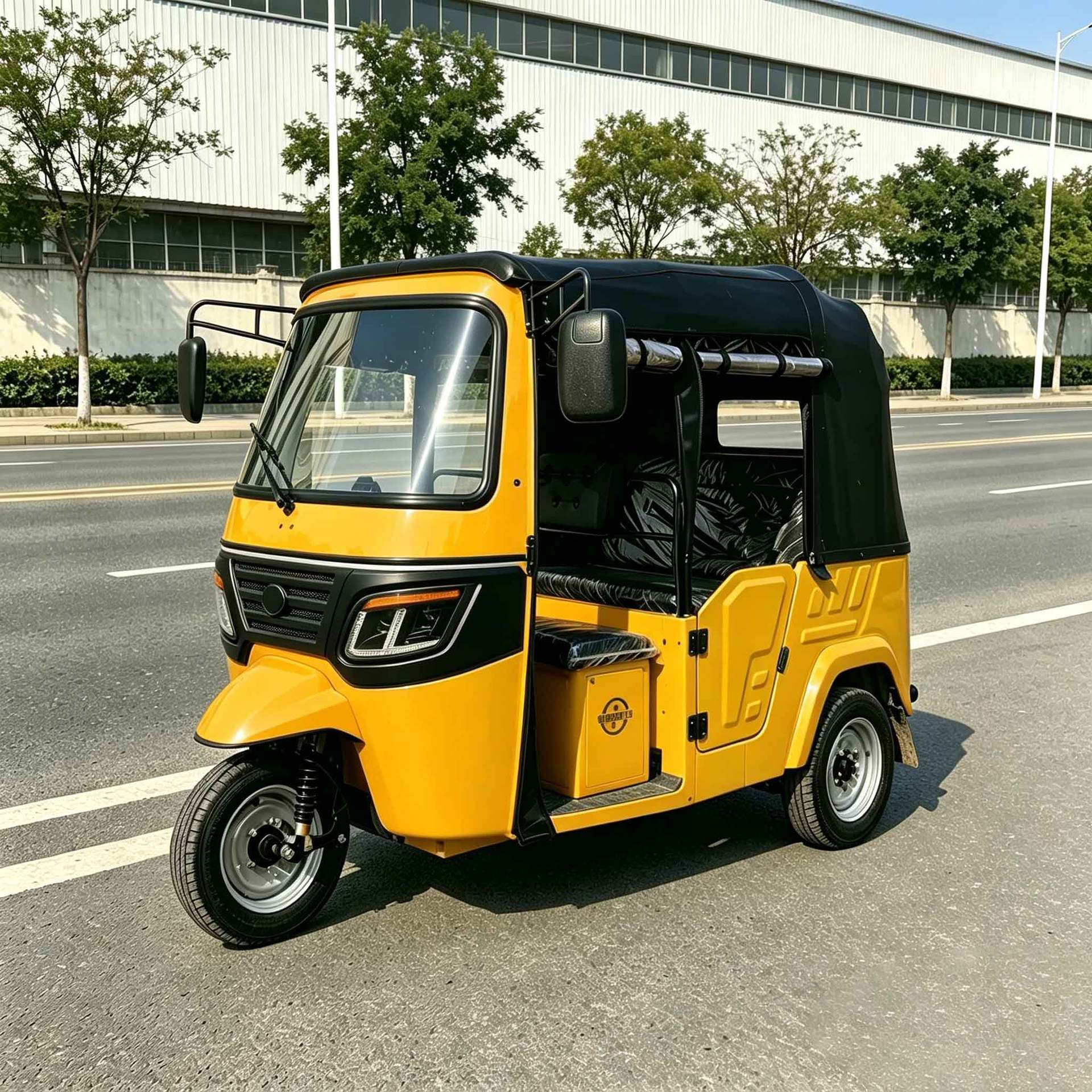 Fuel-Powered Tricycles for Passenger Transport, Export of Tuk-Tuks, Tuktuk, Southeast Asia, India, Passenger Operation, Quality