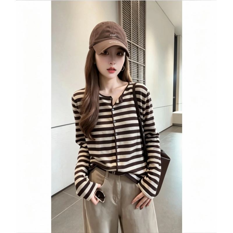 Annan UWSV New Vintage Fashion Slimming Small Striped Cardigan Sweater Jacket + Pants Set Annan UWSV New Vintage Fashion Slimming Small Striped Cardigan Sweater Jacket + Pants Set