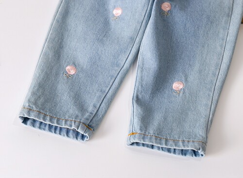  Spring and Autumn New Girls' Denim Straight Leg Korean Style Stylish Pants Loose Casual Pants for Outdoor Wear