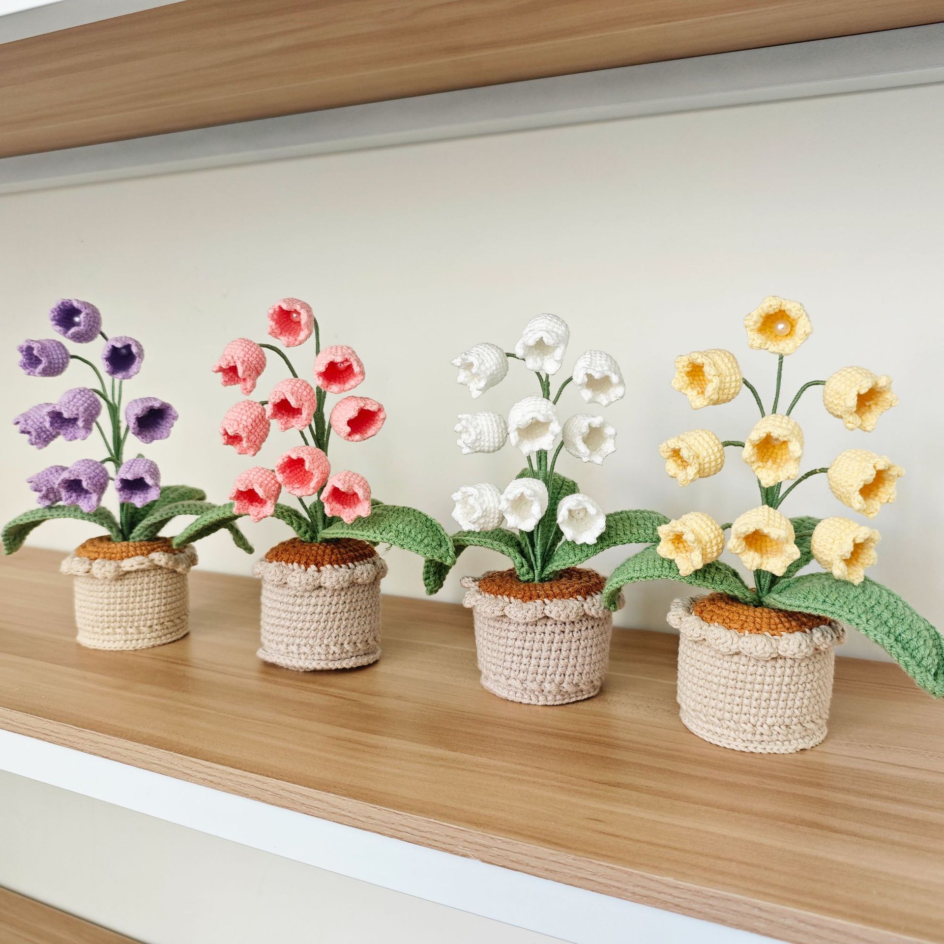 Transfronterizos productos terminados de venta caliente orquídea de campana simulación de gancho artesanal en maceta flor de lana decoración de escritorio de dormitorio