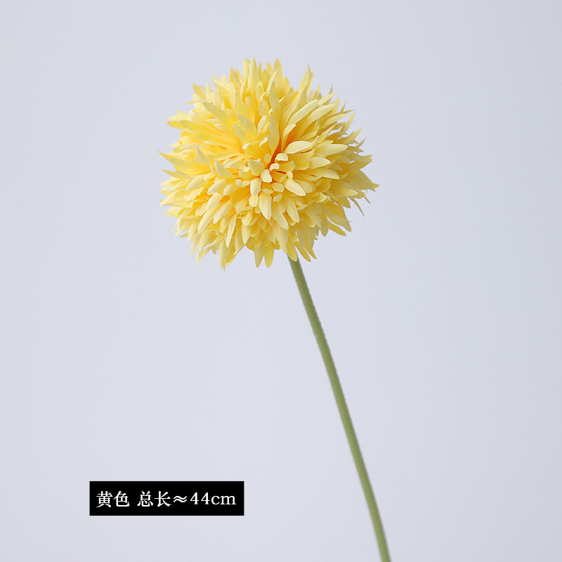 노란색