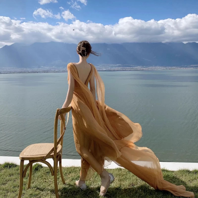 Long Chiffon V-Neck Dress Suitable for Traveling to Yunnan and Taking Photos, Women's Beach Vacation Dress Long Chiffon V-Neck Dress Suitable for Traveling to Yunnan and Taking Photos, Women's Beach Vacation Dress