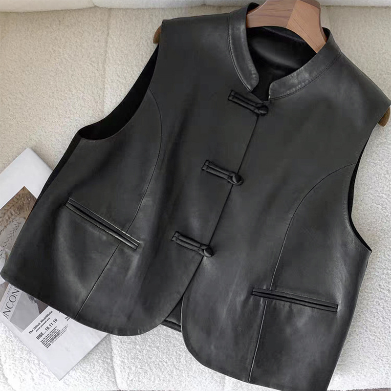 2025 Autumn and Winter New Sheepskin Vest New Chinese Style Button Stand Collar Small Vest Waistcoat Leather Jacket Versatile and Stylish