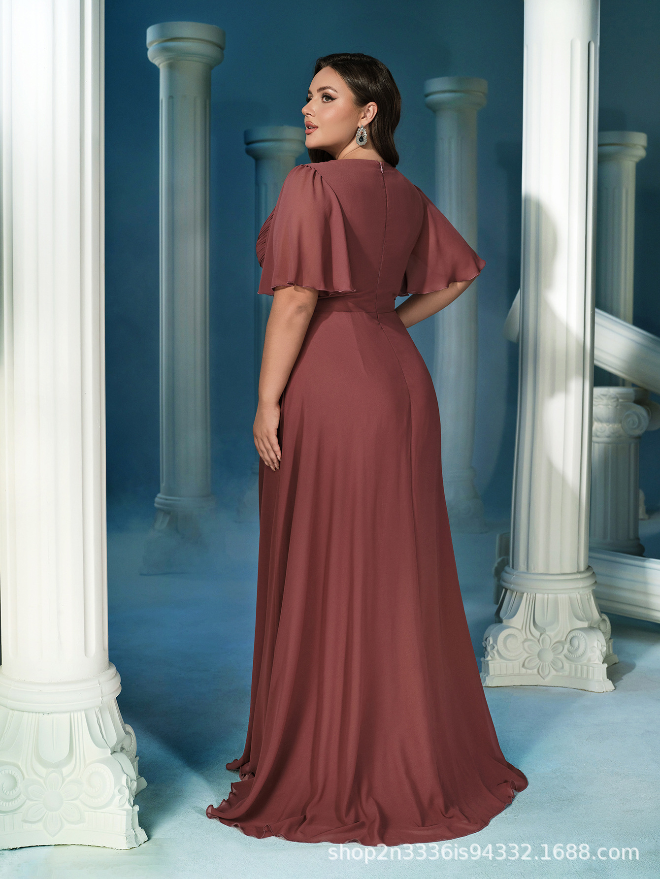 2024 nuevo tamaño transfronterizo V-collar chiffon vestido de dama de honor colgante vestido de lujo ligero