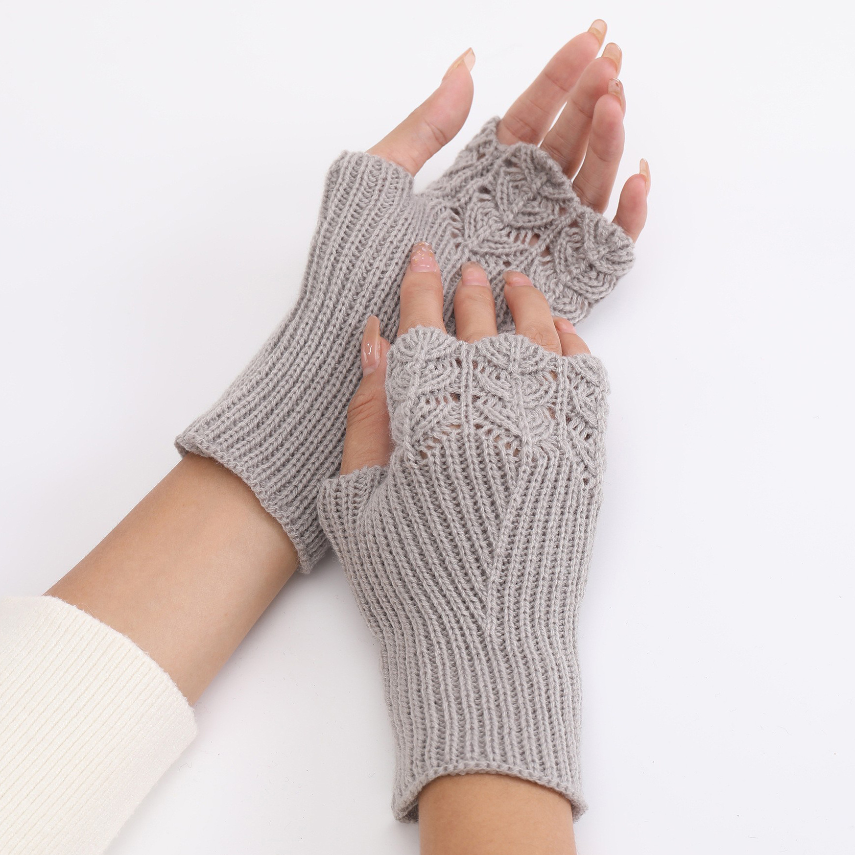 G102短款鱼鳞毛线手套秋冬新款女学生时尚针织保暖露指袖套假袖子