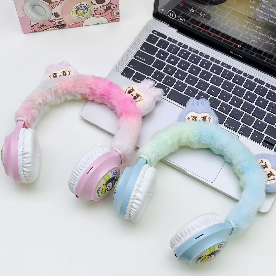 Nuevo WBK-840 transfronterizo regalo creativo rabu dibujos animados niños felpa auriculares inalámbricos Bluetooth