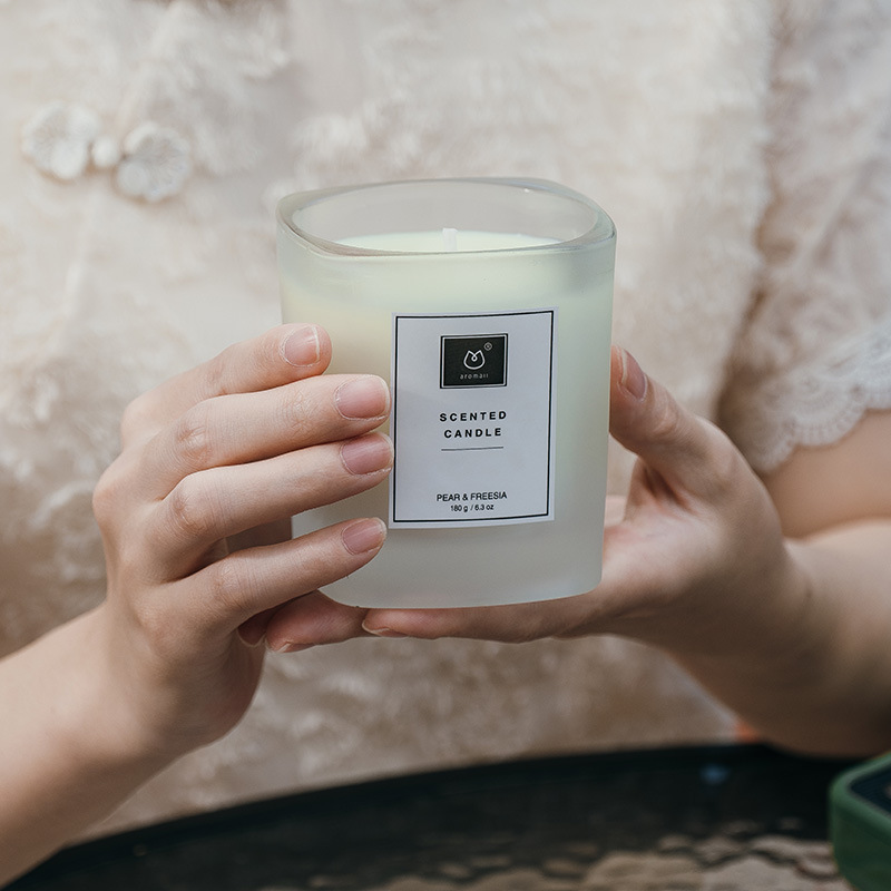 배와 프리지어 캔들 180g