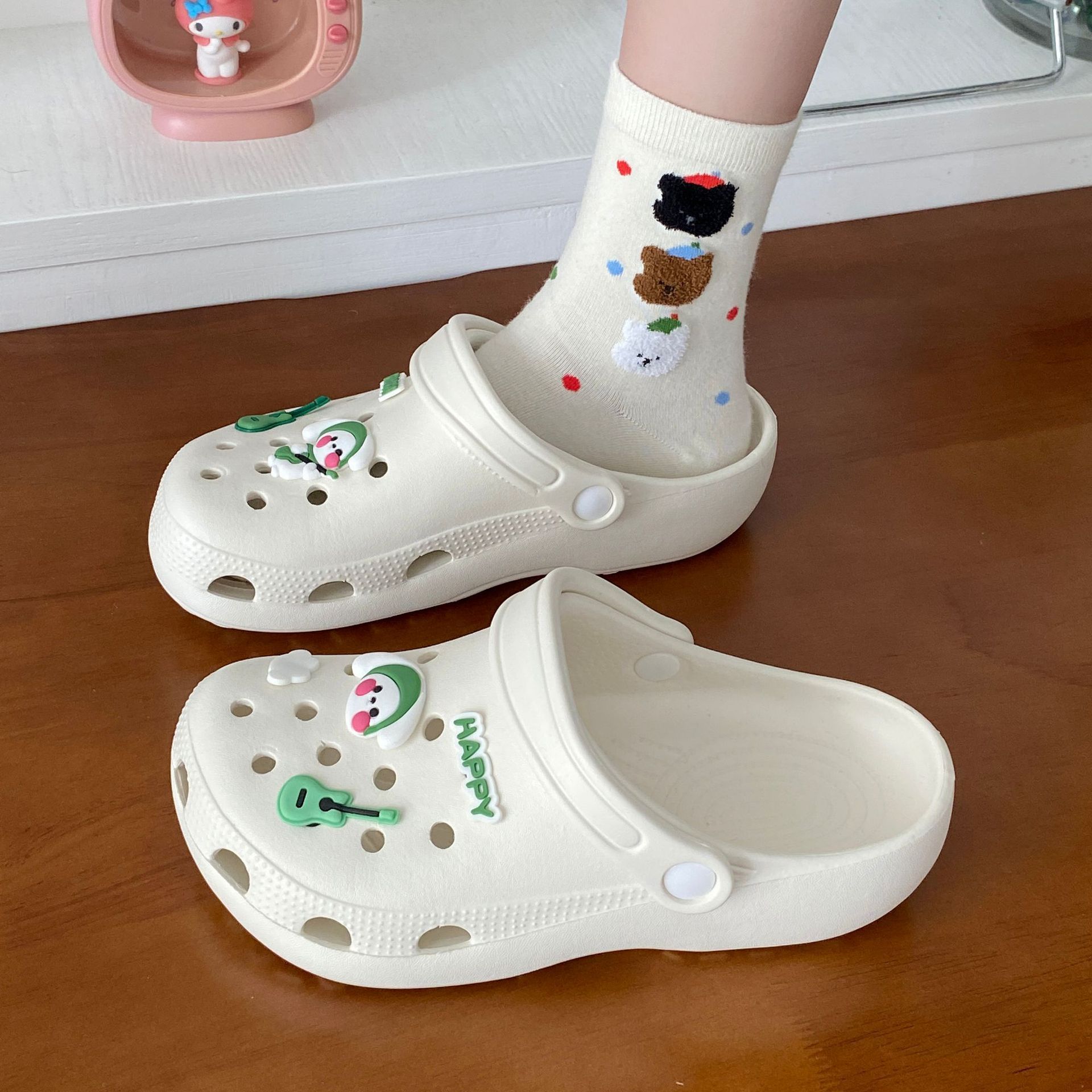 [12 홀 신발 기타 토끼] 흰색