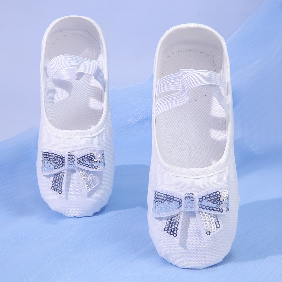 White Children's Dance Shoes Girls Sequin Ballet Shoes Girls Chinese Dance Dancing Shoes Children's Professional Soft Sole Practice