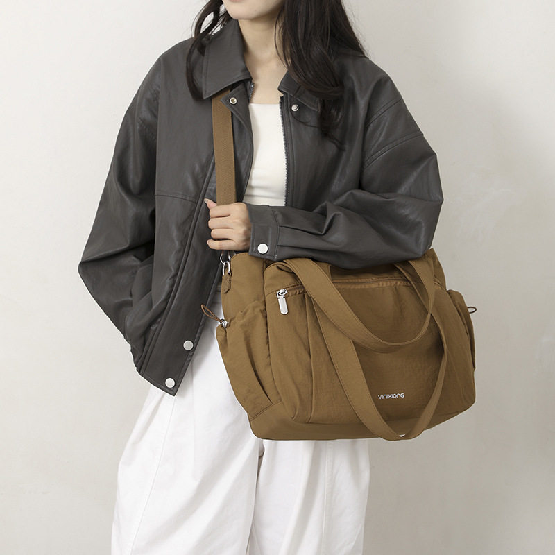 Túi tote nữ cỡ lớn chất liệu nylon nhẹ, túi đeo vai và đeo chéo tiện lợi — Khói tím, Quân đội xanh, màu be, màu nâu chi tiết 19