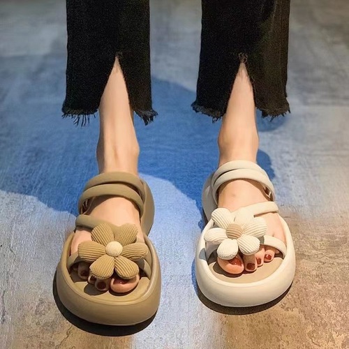  Flowers Korean Fashion Internet Celebrity Thick-soled Slippers for External Wear Small Fragrance Style Women's Flat-soled Heightening Platform Sandals