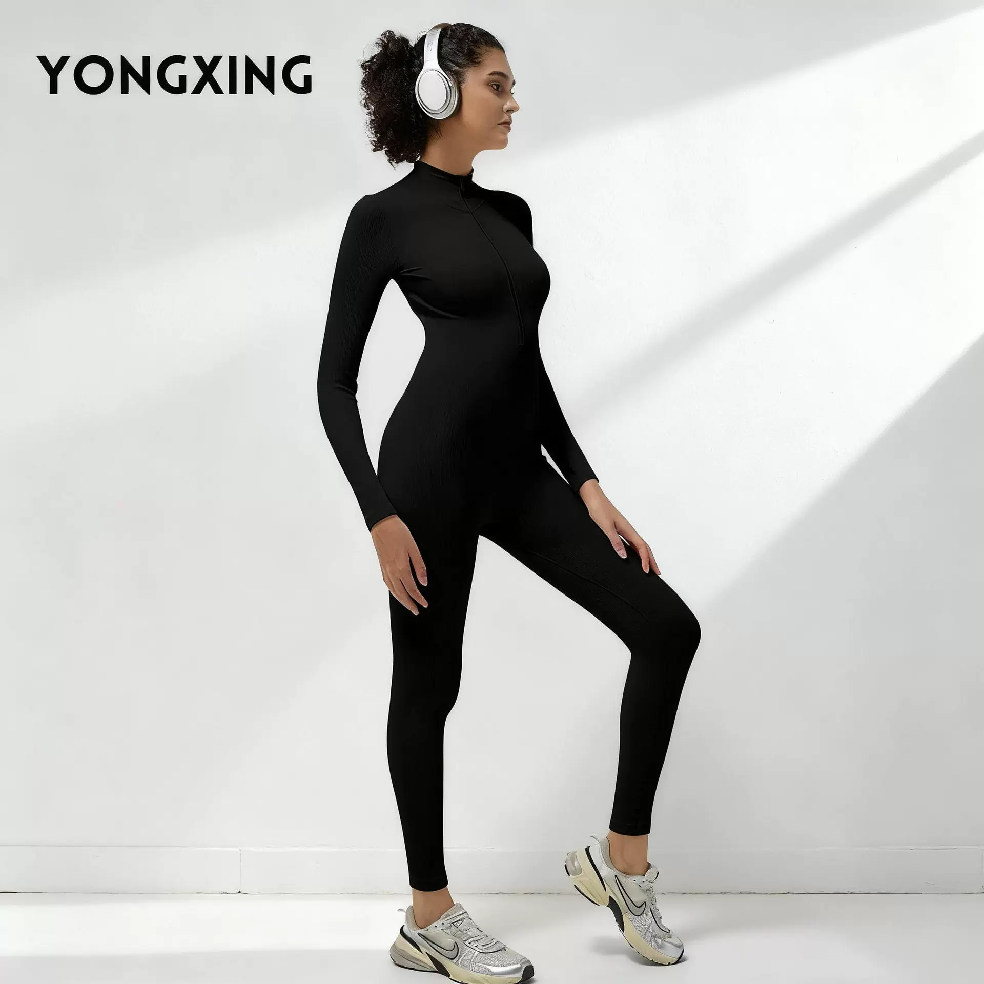 欧美新款螺纹连体瑜伽服时尚款高强度训练紧身速干带拉链连体衣女