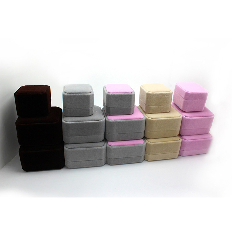 各种各色饰品包装盒 精美首饰包装小礼品盒绒布盒 小方盒厂家批发