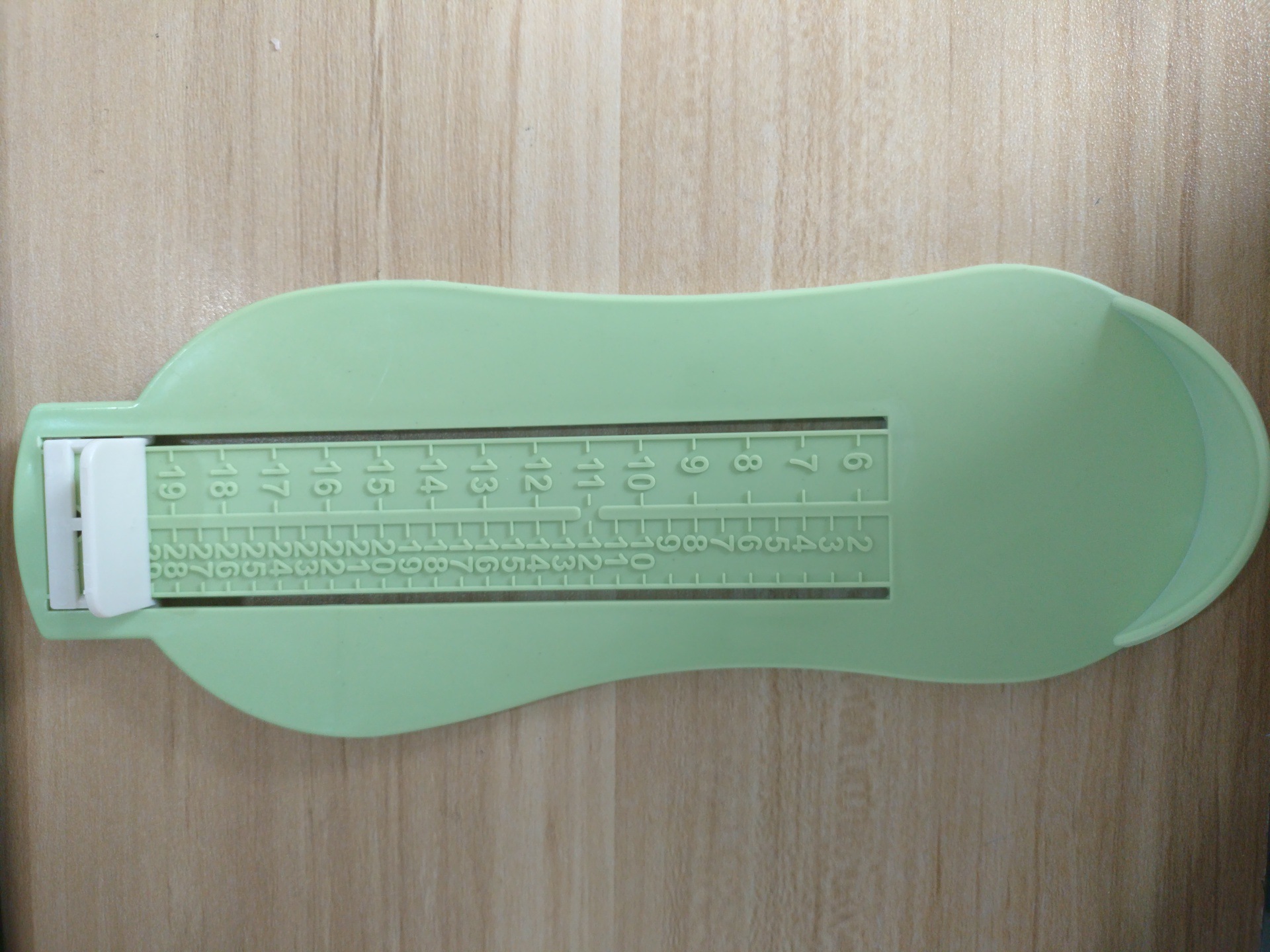 Bebé comprar zapatos dispositivo de medición de pie bebé recién nacido longitud de pie zapato dispositivo de medición de longitud interior 0-8 AÑOS NIÑOS regla de medición precisa del pie