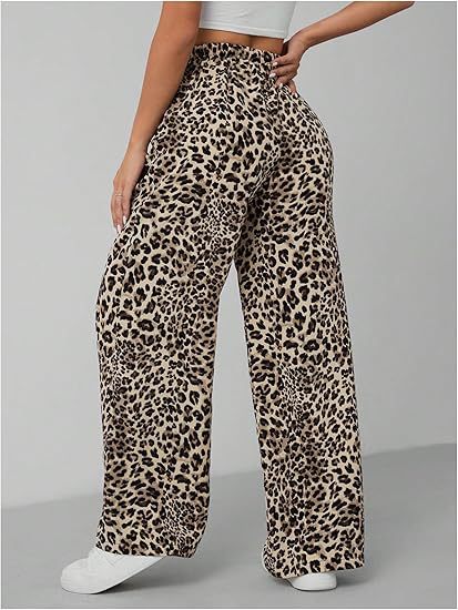 Dambyxor med vida ben och leopardmönster casual street style_voghion.com