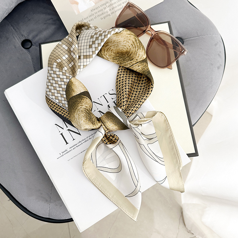 Impresión creativa de lujo ligero de alta gama japonesa y coreana 70 bufanda cuadrada pequeña estilo de diseño de primavera y verano bufanda de seda fina de temperamento de nicho