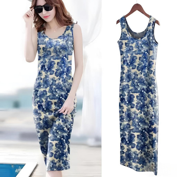 fashionable summer dress with sleeves with a round collar