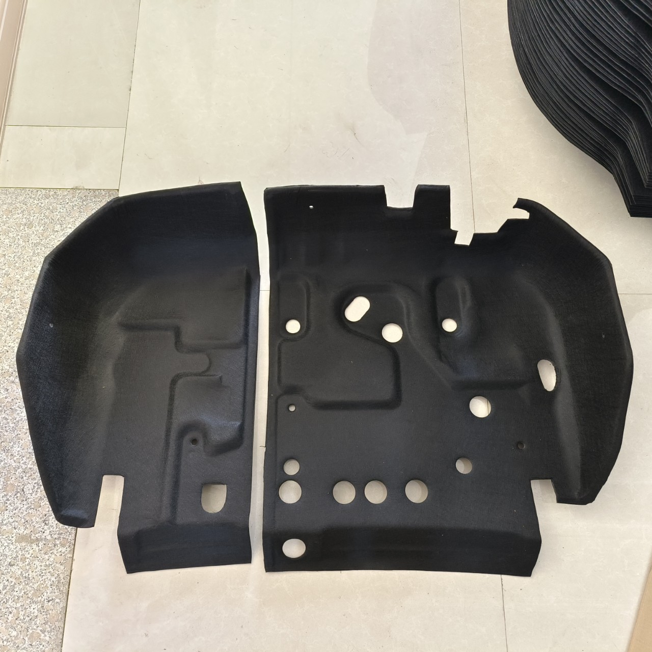 Suitable for all kinds of forklift lower guard Board sound insulation cotton lining development shock stop sound insulation accessories