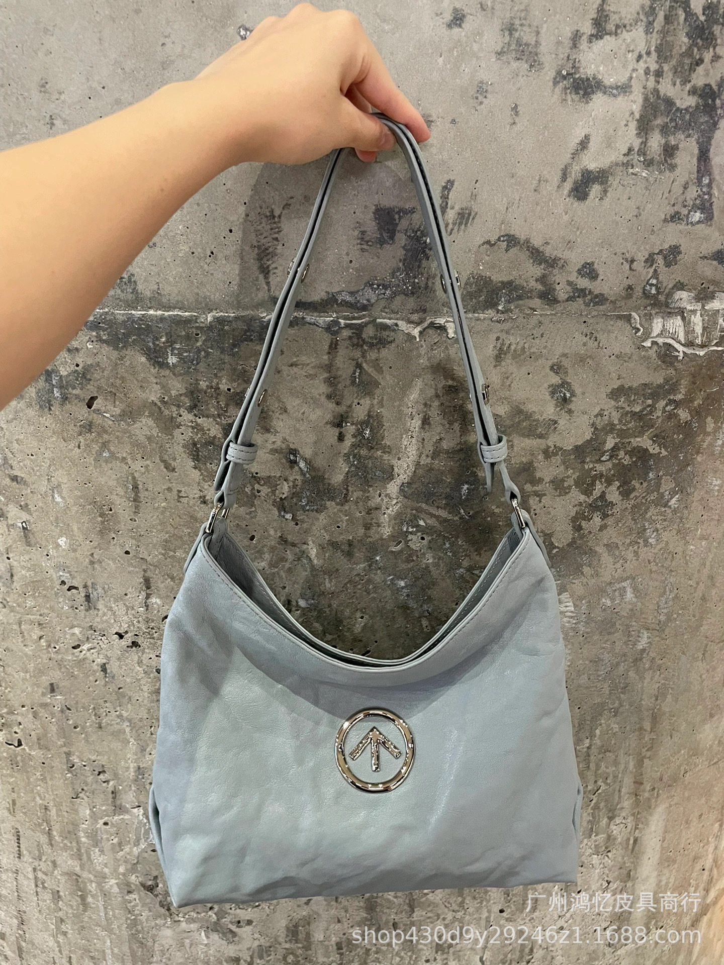 GROTT0 アロー バッグ ノンセクシュアリズム ブラックストーン ホーボー ベジタブルタンニン鞣し プリーツ加工 本革 多用途 ショルダー クロスボディ ソフトバッグ