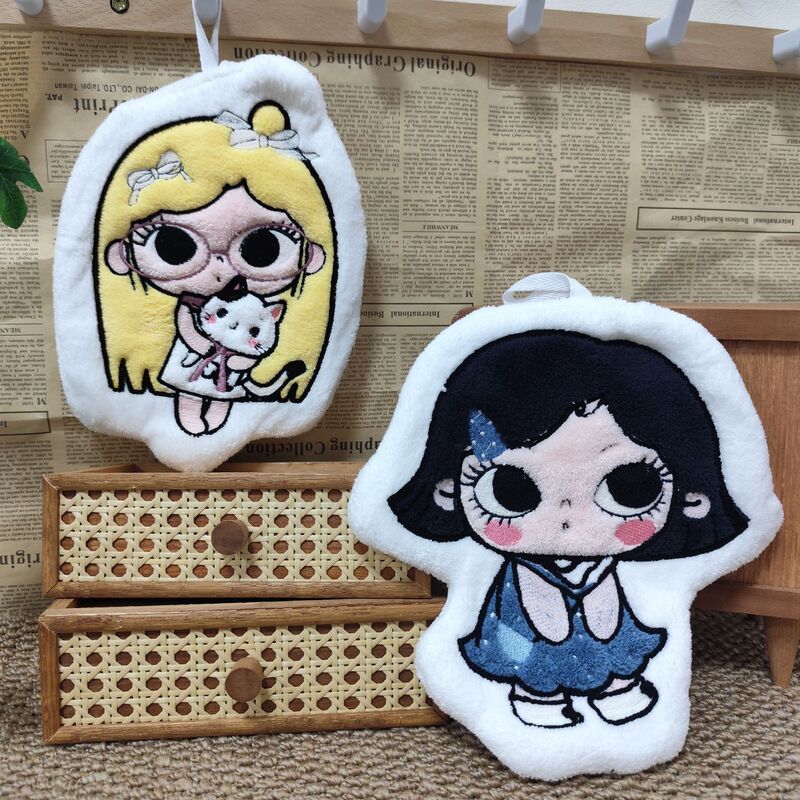 Cute girl-themed coral fleece hand towels, perfect as a gift, for home use, and versatile for various purposes; they are absorbent and do not shed easily