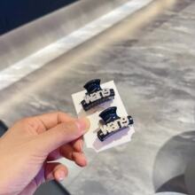 �n���|���T����С�ɐ���ĸ�����^Сץ�A�M��WС����Ů�p�g�l�A