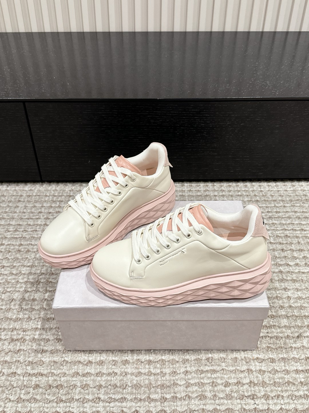 분홍색
