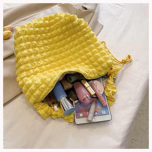 Women's  New Drawstring Bubble Fabric Cloud Pillow Bag Korean Ins Large Capacity Crossbody Bag Shoulder Bag