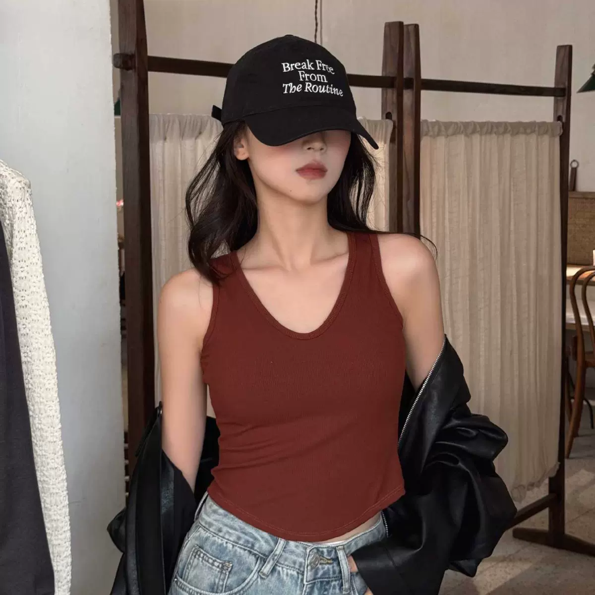 #羊绒螺蚊棉磨毛一体式保暖背心女带胸垫显瘦修身打底上衣