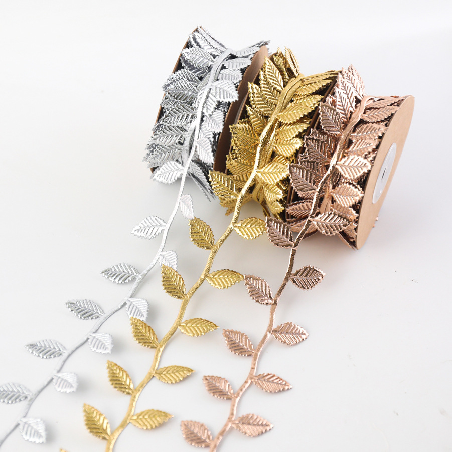 Nuevo estilo transfronterizo imitación cuero dorado plata hoja cinta flor caja de regalo hoja encaje embalaje cinturón decorativo