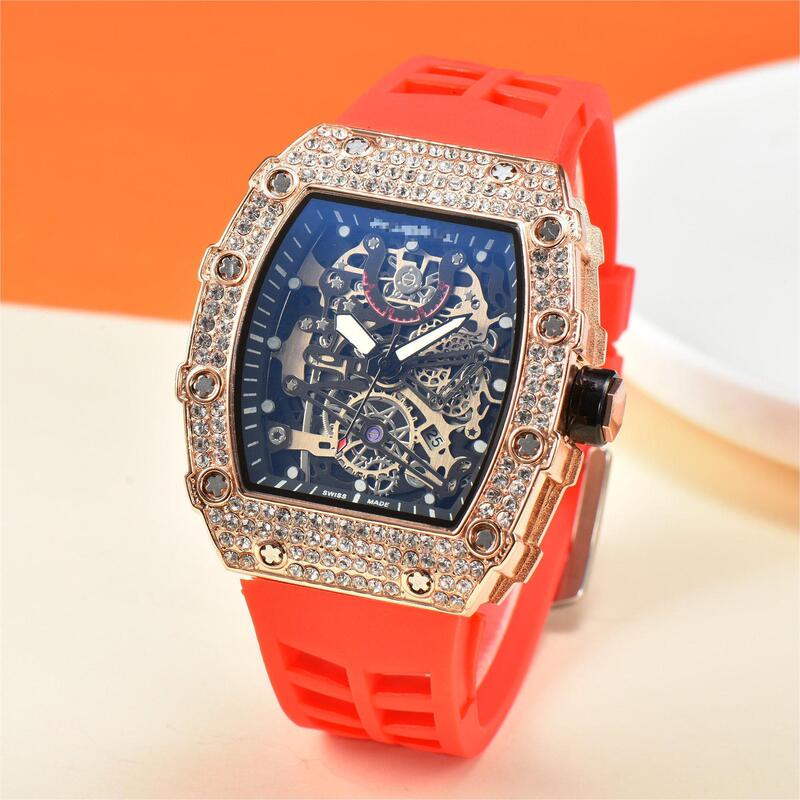 2022 New Foreign Trade Best-selling Barrel Black Samurai Imitation Mechanical Hierarchical Diamond Large Dial Quartz Watch