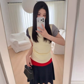 女式羊毛衫;女式毛呢外套;女式针织衫