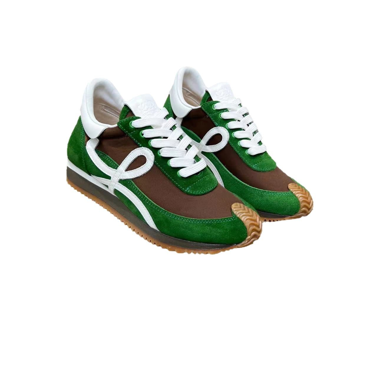 高バージョンは広州に比べて高品質の対外貿易卸売りを出荷します。