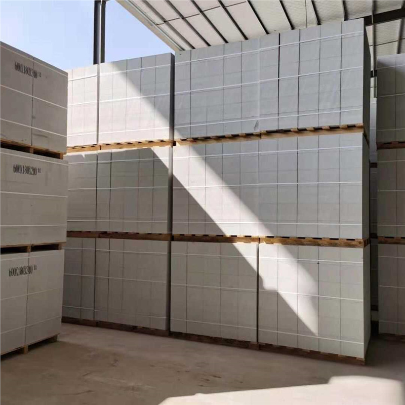 江西抚州混泥加气块泡沫砖蒸压发货土砌块轻质砖灰加气砖厂