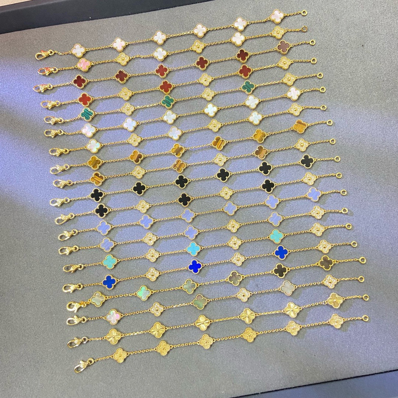 Mini Small-Sized Clover Bracelet with Four Leaves, Mini Six-Flower Natural Red Agate, Black Agate, Thick Gold Electroplating, Interspersed with Diamonds