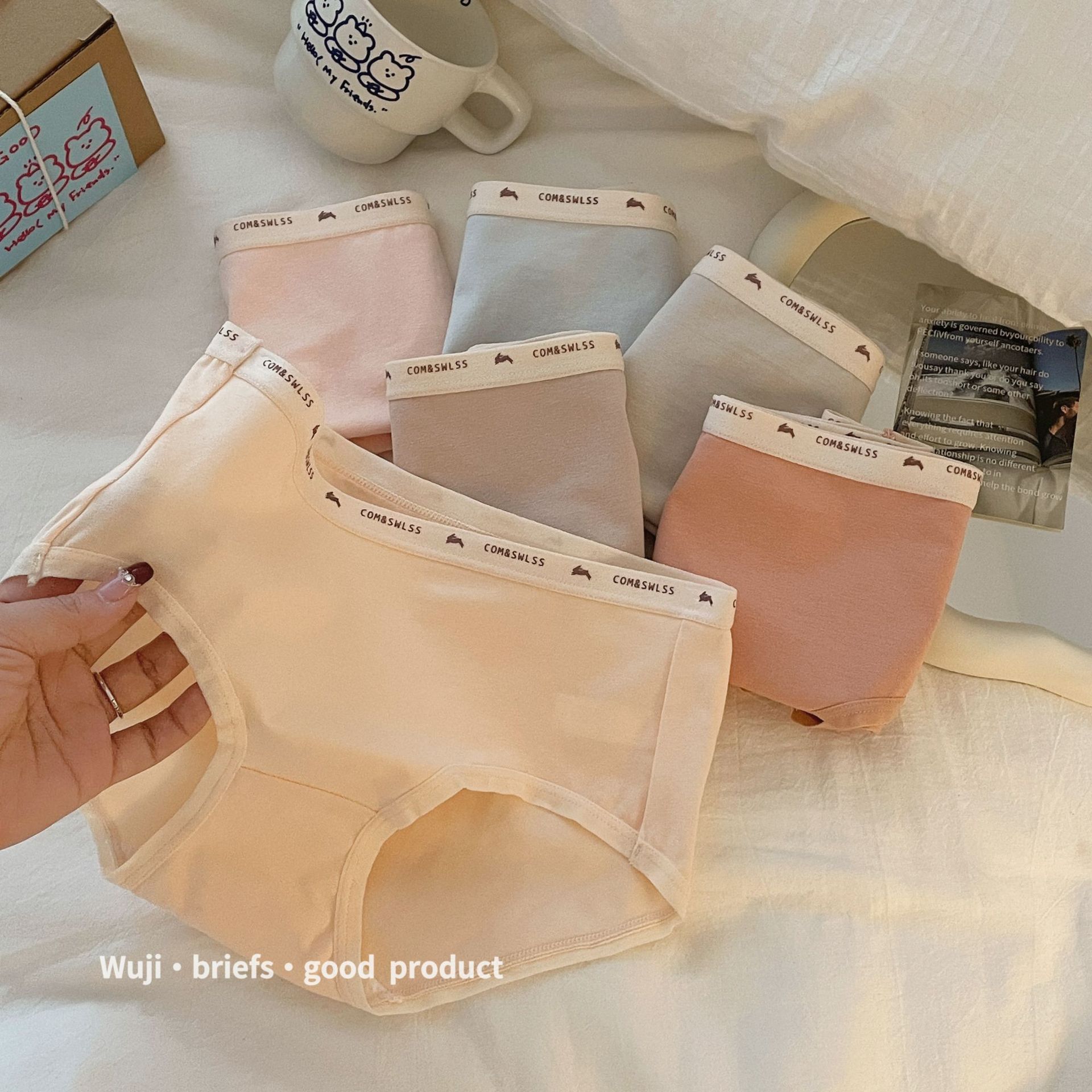 My musical good product women's traceless mid-waist Japanese cute girl sports crotch Xinjiang cotton soft and comfortable briefs