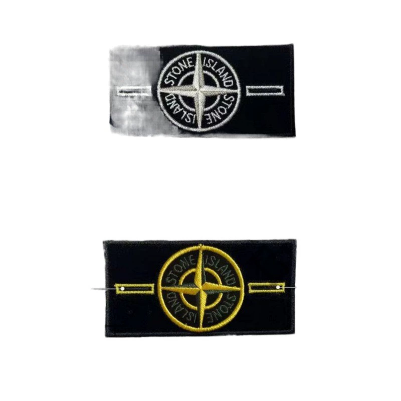 Вышитая нашивка-компас (Stone Island) — нашивка на рукав, пришиваемая и самоклеящаяся, многоцветная